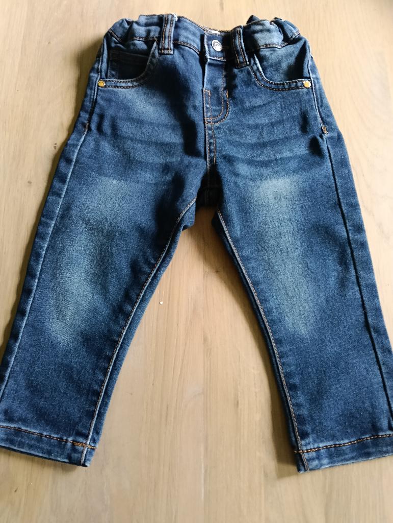 Spijkerbroek met elastiek in de taille, Kinderen en Baby's, Babykleding | Maat 86, Ophalen of Verzenden, Zo goed als nieuw, Meisje