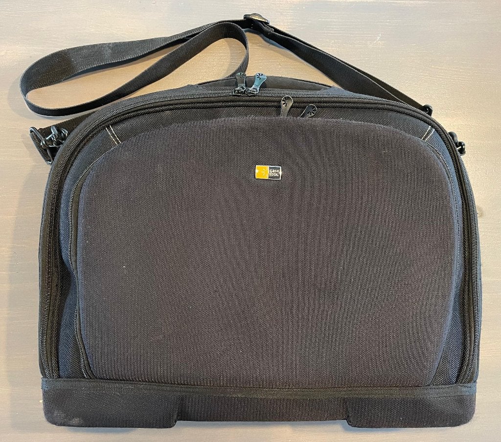Case Logic Laptoptas 17.3 inch - Model KLC17, Computers en Software, Gebruikt, Waterafstotend, 17 inch of meer, Ophalen of Verzenden