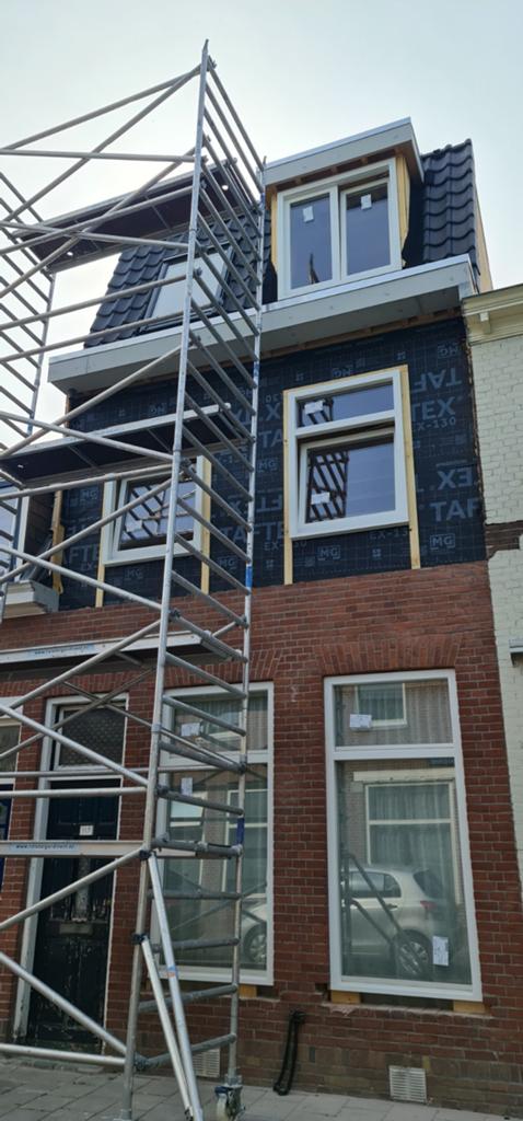 RENOVATIE  BEDRIJF