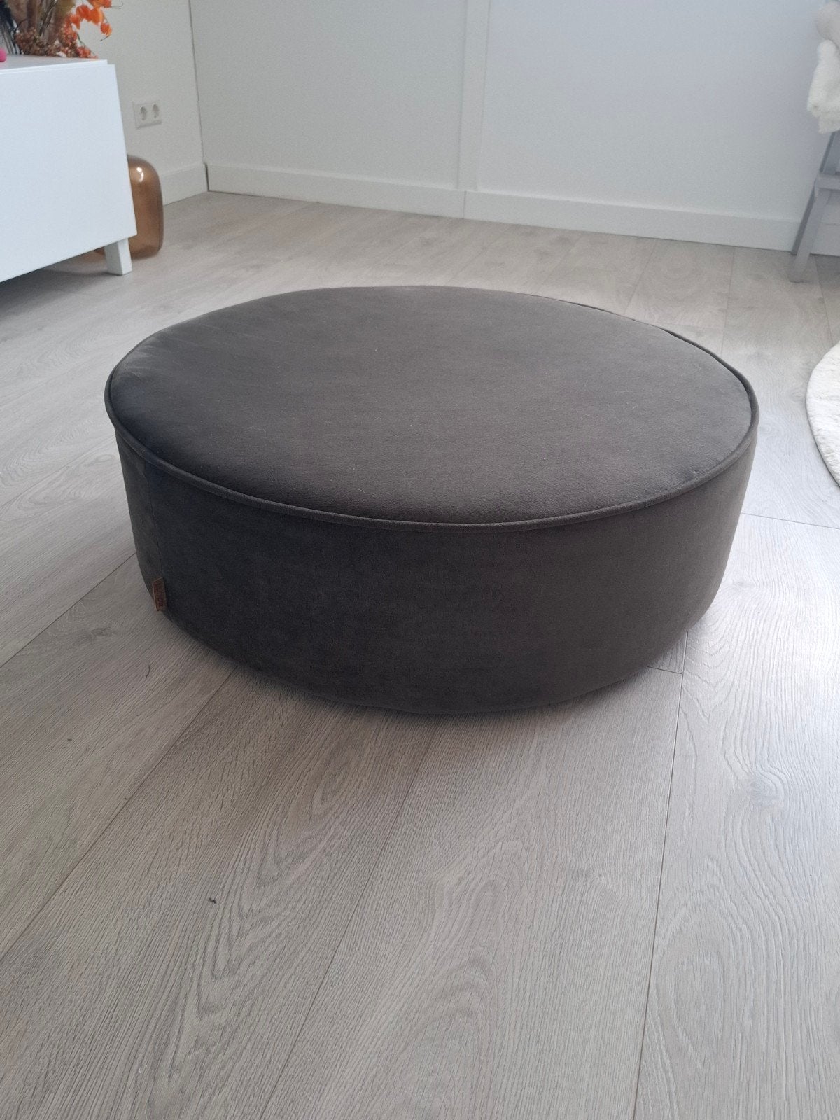 woood poef Sara velvet warm groen, Ophalen, Rond, Minder dan 50 cm, Zo goed als nieuw
