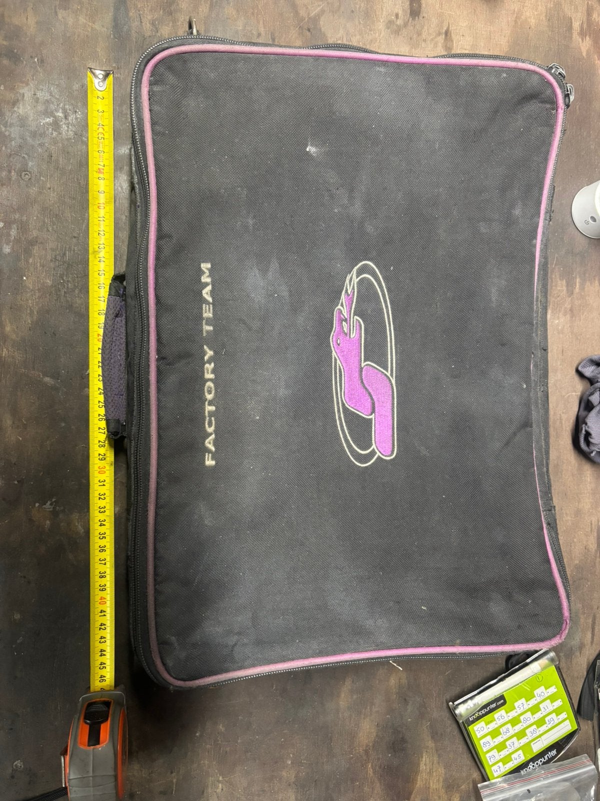 Serpent rc stevige tas( banden tas), Ophalen of Verzenden, Zo goed als nieuw, Overige schalen, Onderdeel