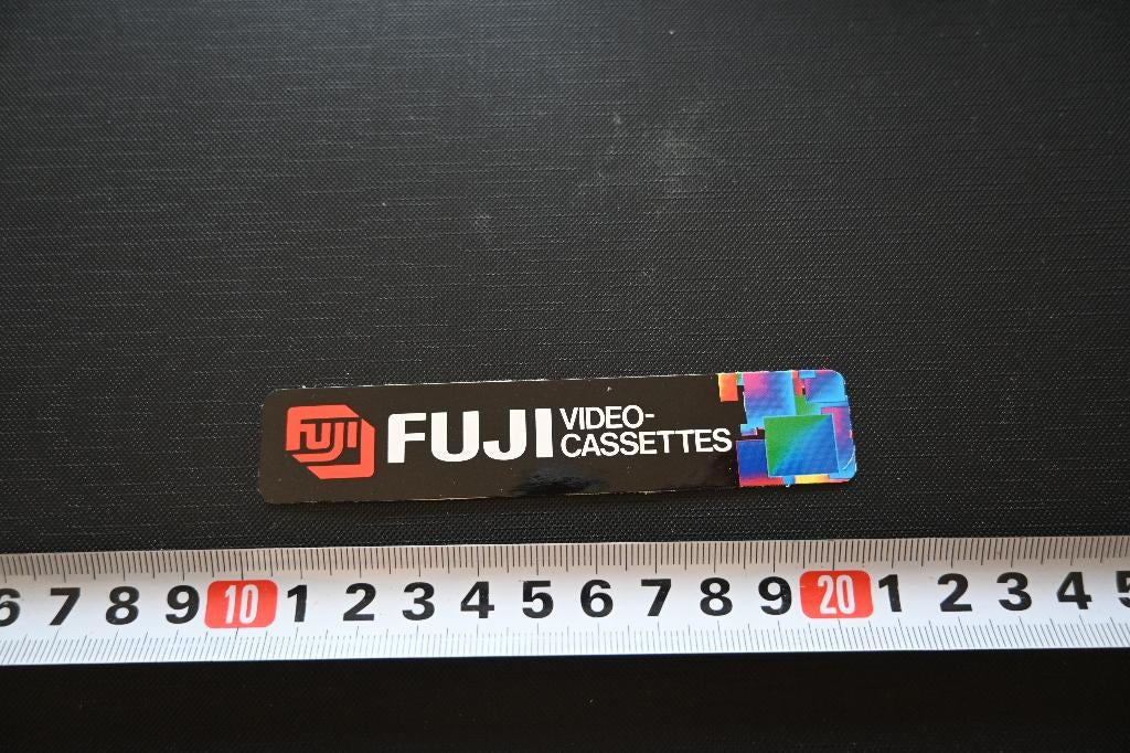 sticker FUJI video - cassettes, Ophalen, Zo goed als nieuw