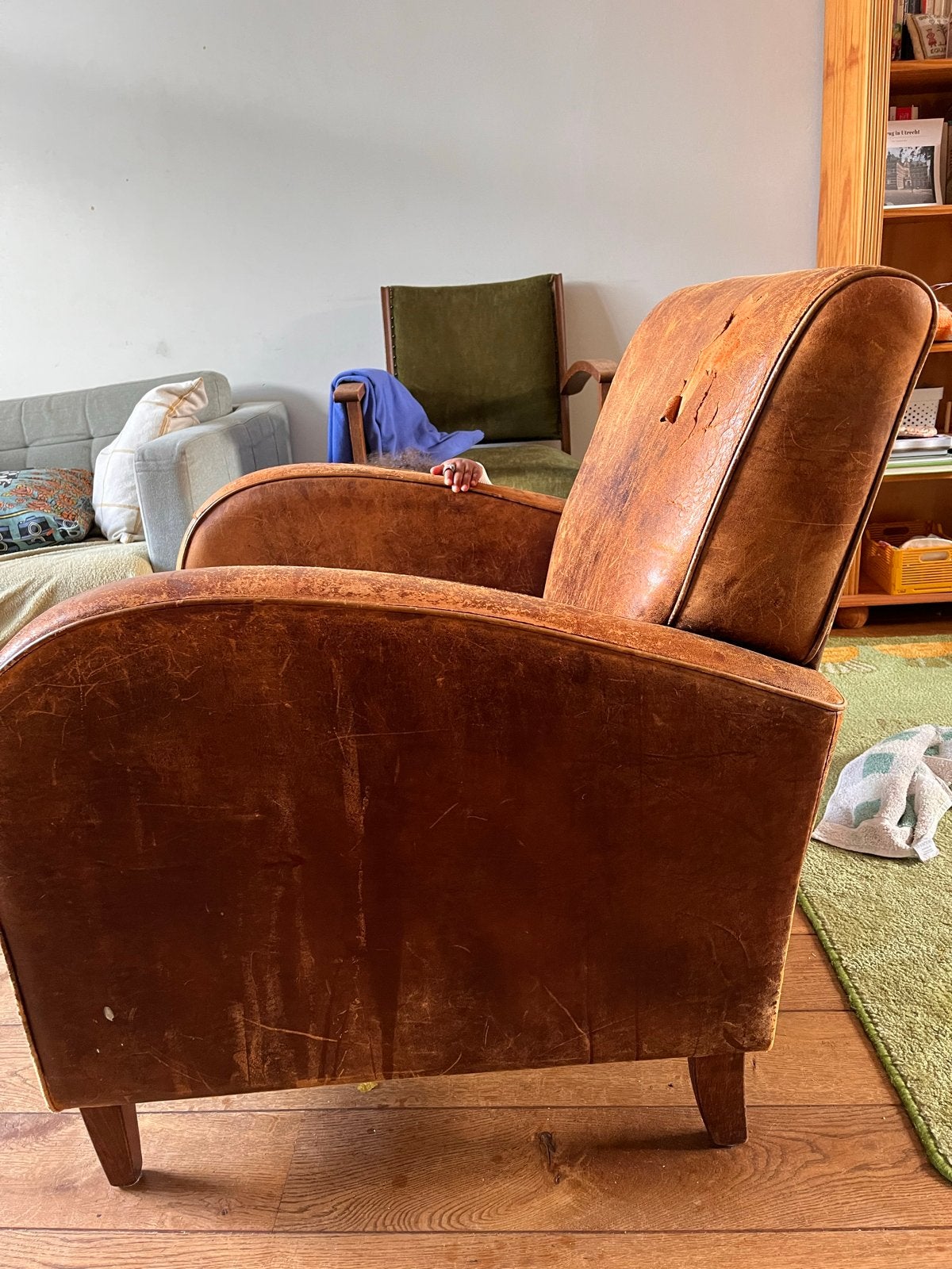 Vintage Leren Fauteuil - club chair art deco wagenwiel, Ophalen of Verzenden