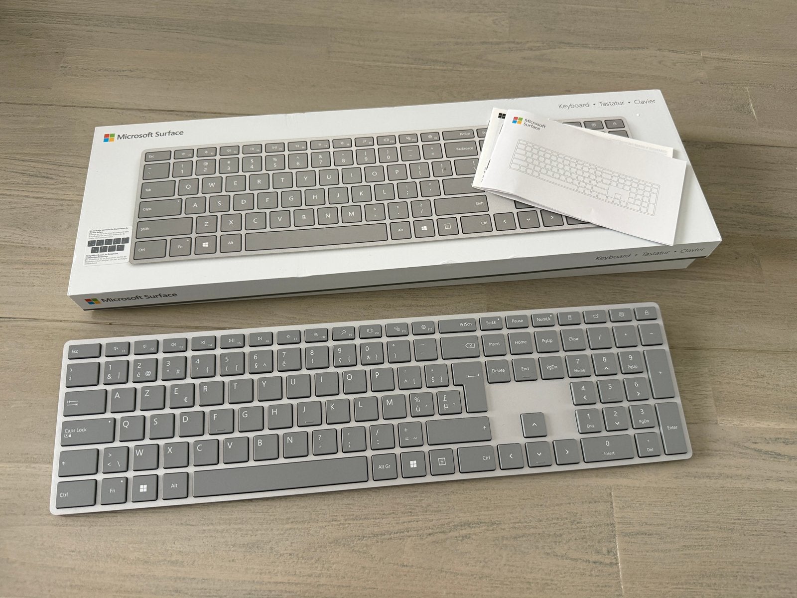 Keyboard azerty origineel Microsoft nooit gebruikt, Ergonomisch, Draadloos, Nieuw, Azerty