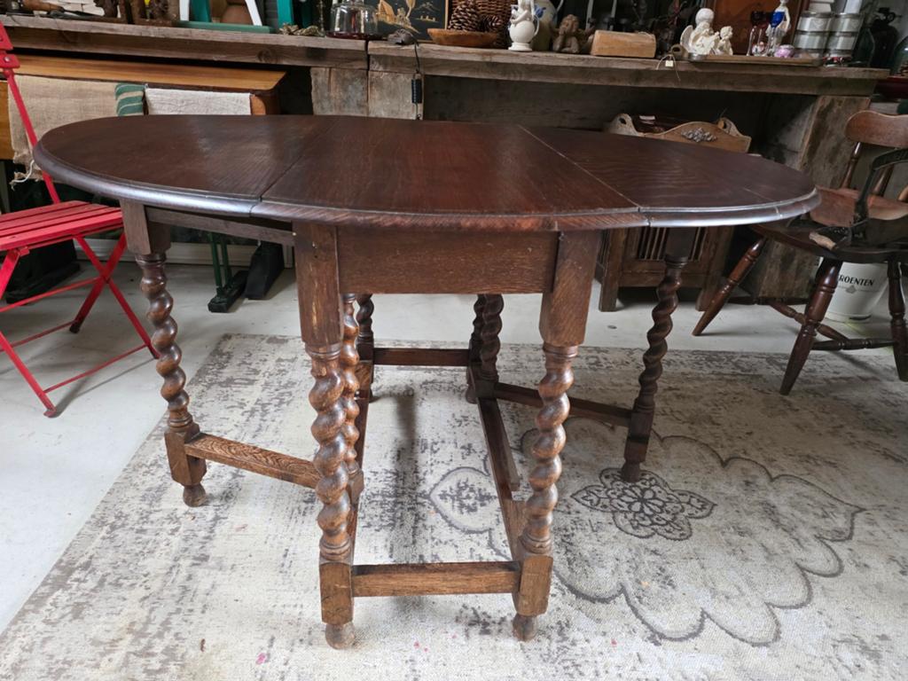 Engelse brocante gateleg tafel / hangoor tafel, Ophalen