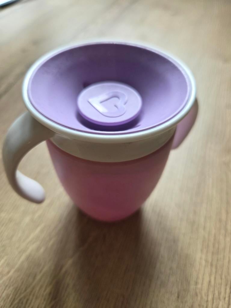 Munchkin 360 Antilekbeker Roze/Paars, Ophalen, Gebruikt