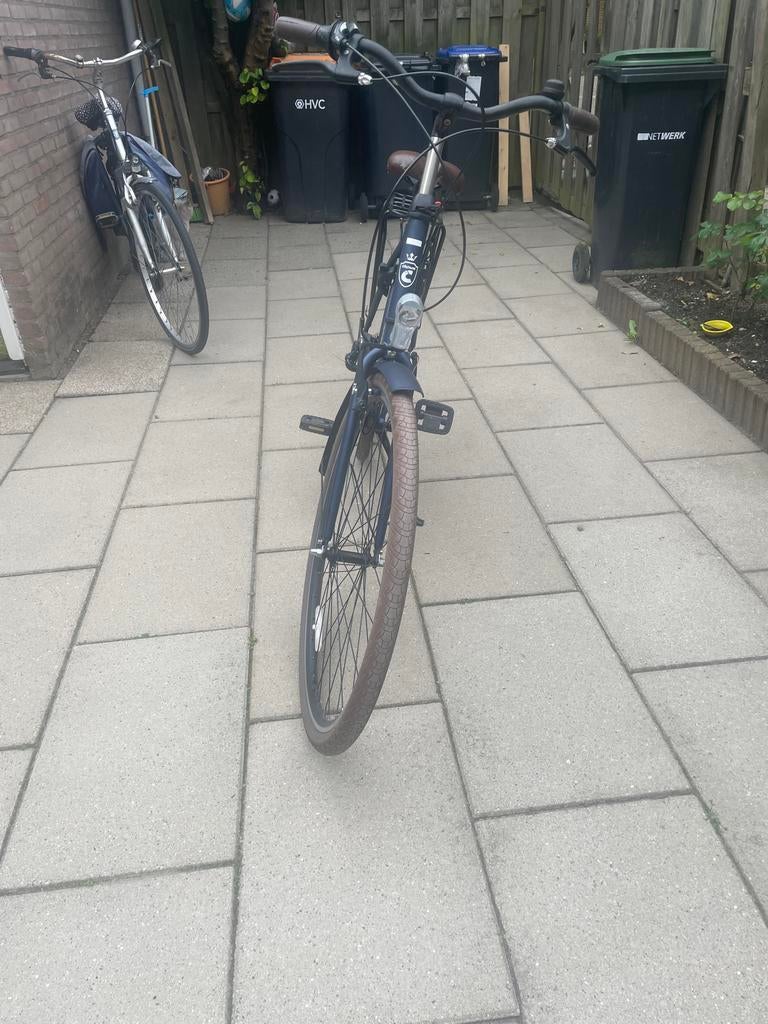 Crown Damesfiets - Zo goed als nieuw, Fietsen en Brommers, Fietsen | Dames | Damesfietsen, Terugtraprem, (Extra) lage instap, Zo goed als nieuw