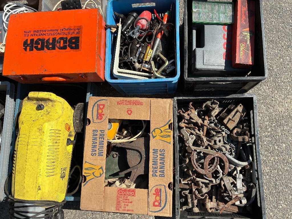 Grote partij hand/elektrisch gereedschap en bouwmaterialen, Ophalen, Gebruikt
