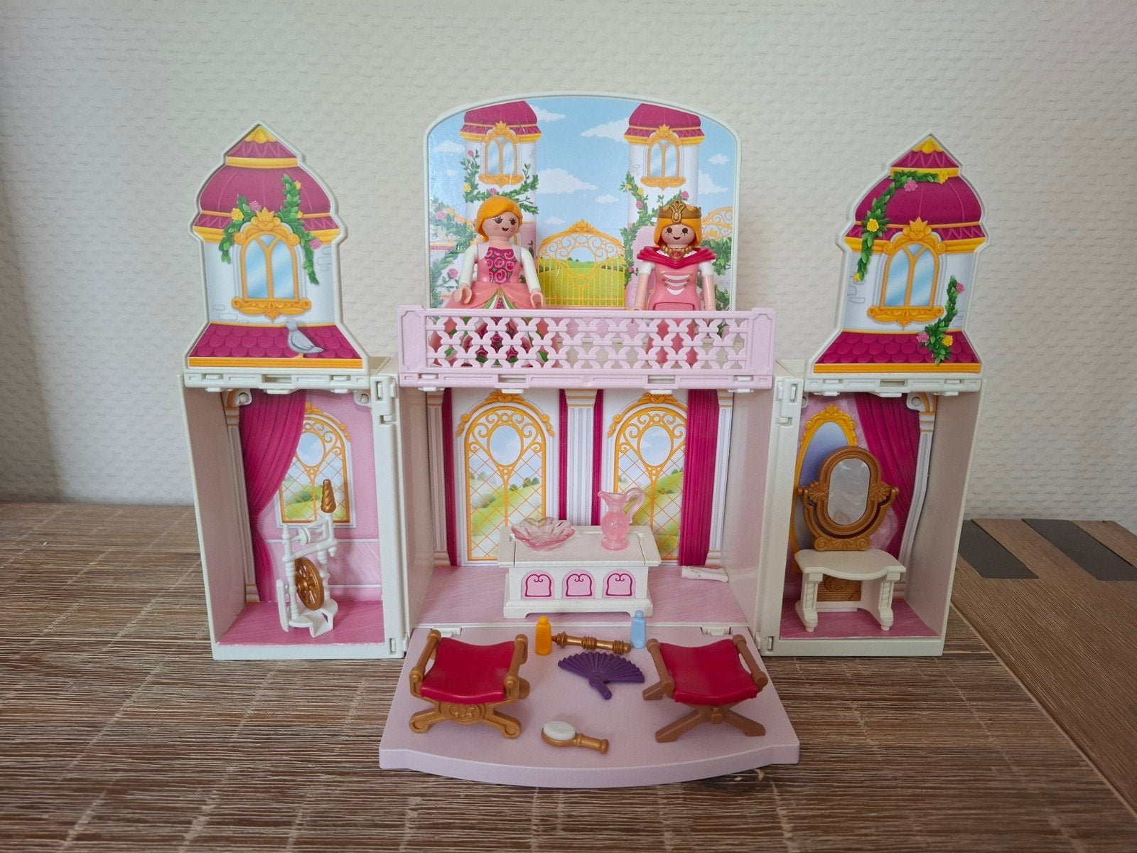 Playmobil meeneem kasteel met 2 prinsessen en accessoires, Kinderen en Baby's, Speelgoed | Playmobil, Ophalen of Verzenden, Zo goed als nieuw