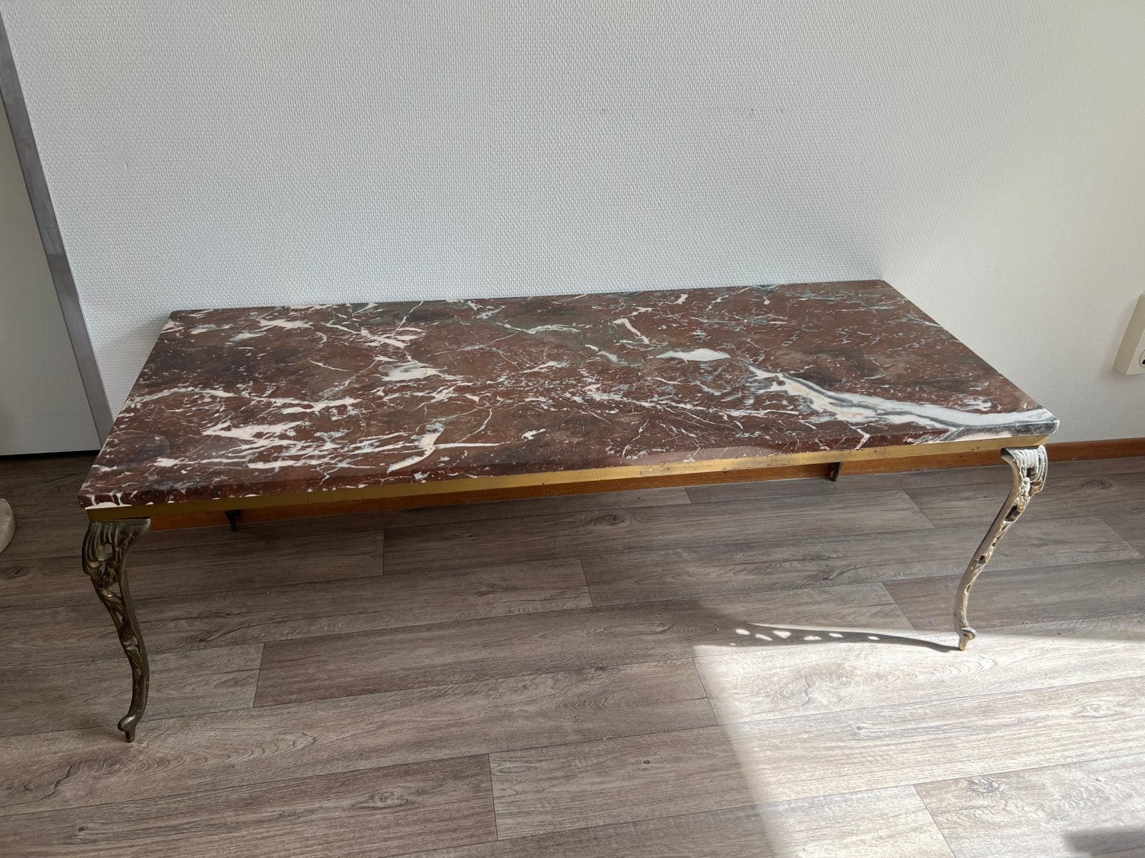 Te Koop : Antieke Bijzettafel Messing Marmer Blad Tafel, Ophalen