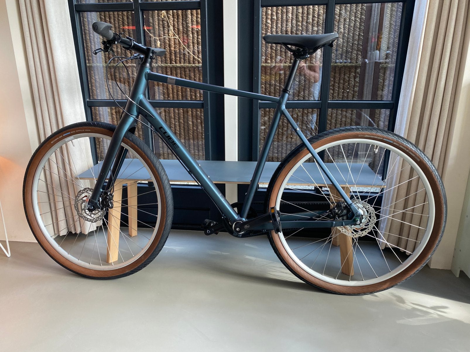 CUBE Hyde Pro–62 cm - deepblue/silver Gates riemaandrijving, Overige merken, Nieuw, Ophalen of Verzenden, Schijfrem