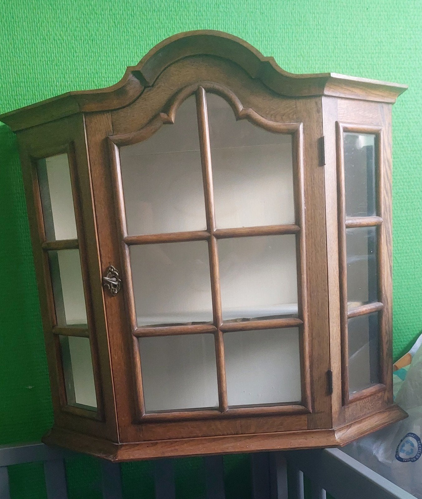 Antiek houten wandkastje met glazen deur, Antiek en Kunst, Ophalen