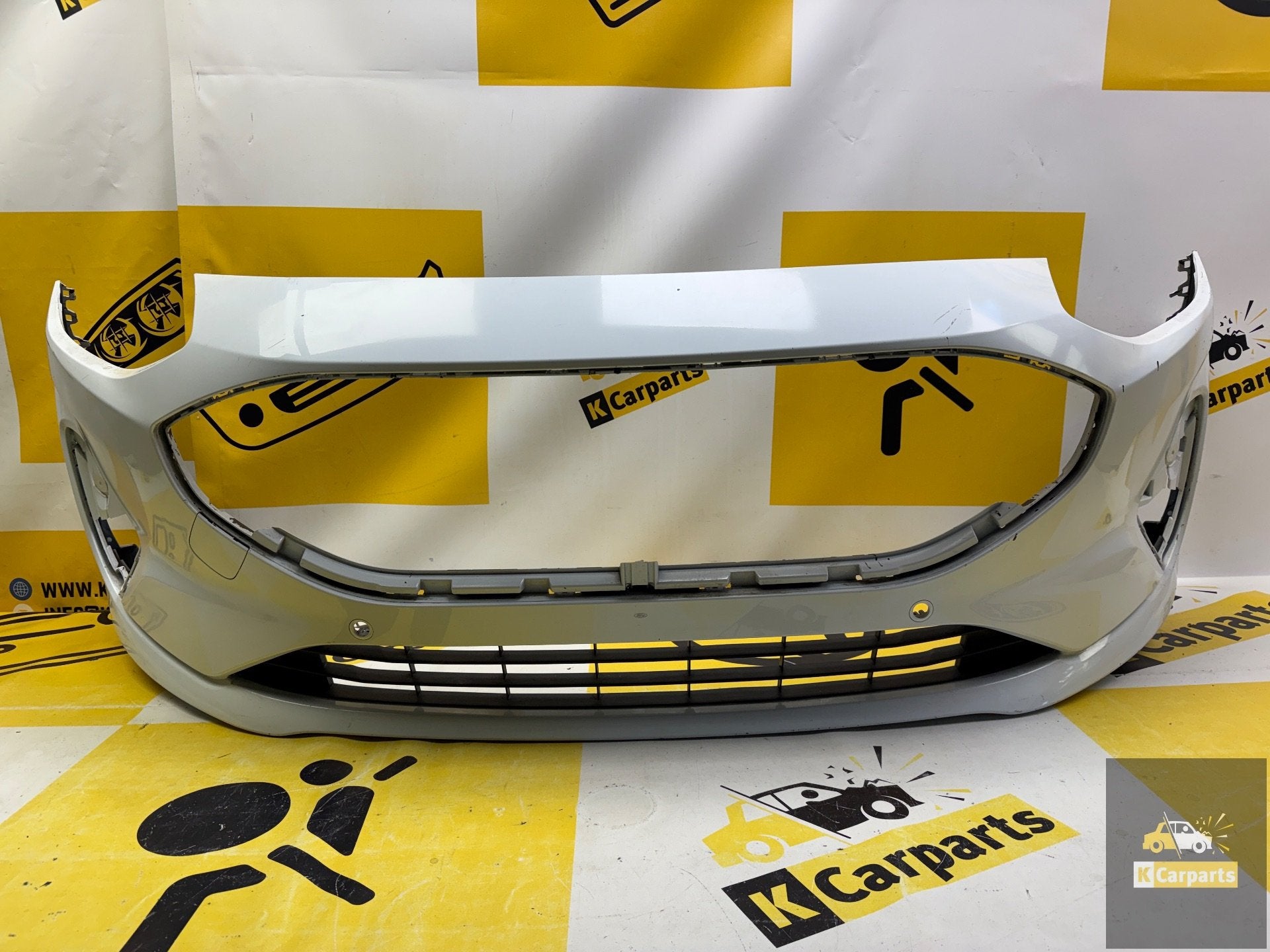 Ford Fiesta MK8 ST LINE Voorbumper N1BB17757A N1BB17757D, Gebruikt, Voor, Info@ford.com, Ophalen of Verzenden