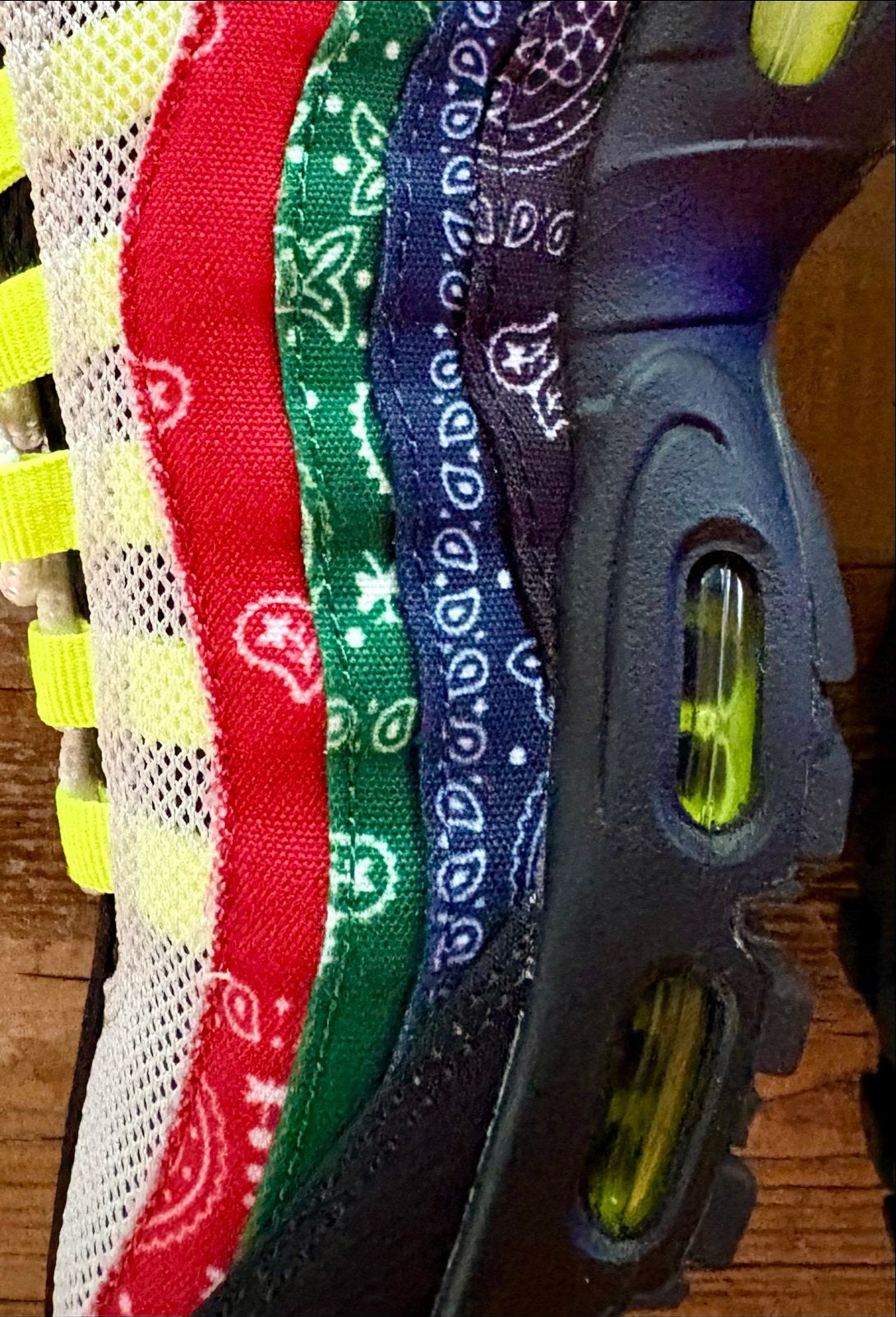 Nike Air Max 95 Bandana Multi-Color Sneakers, Ophalen of Verzenden, Zo goed als nieuw, Overige kleuren, Sneakers of Gympen