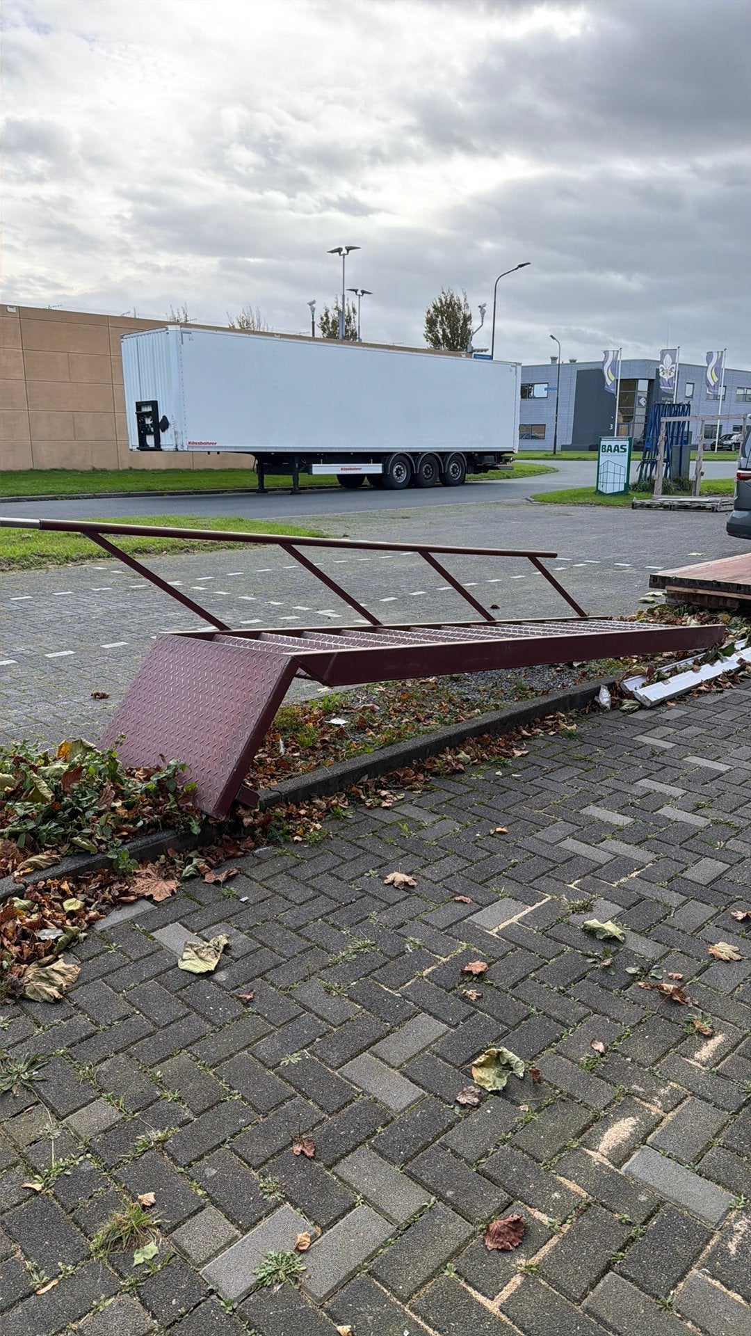 Stalen trap, Ophalen, Gebruikt, 2 tot 4 meter