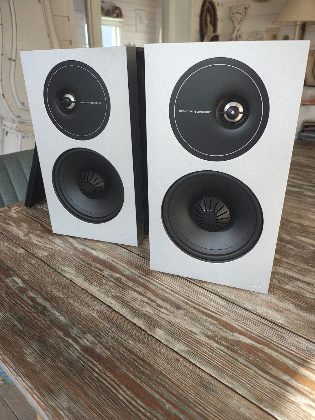 Definitive Technology Demand D11, Audio, Tv en Foto, Luidsprekers, Overige merken, Ophalen of Verzenden, Zo goed als nieuw, 120 watt of meer