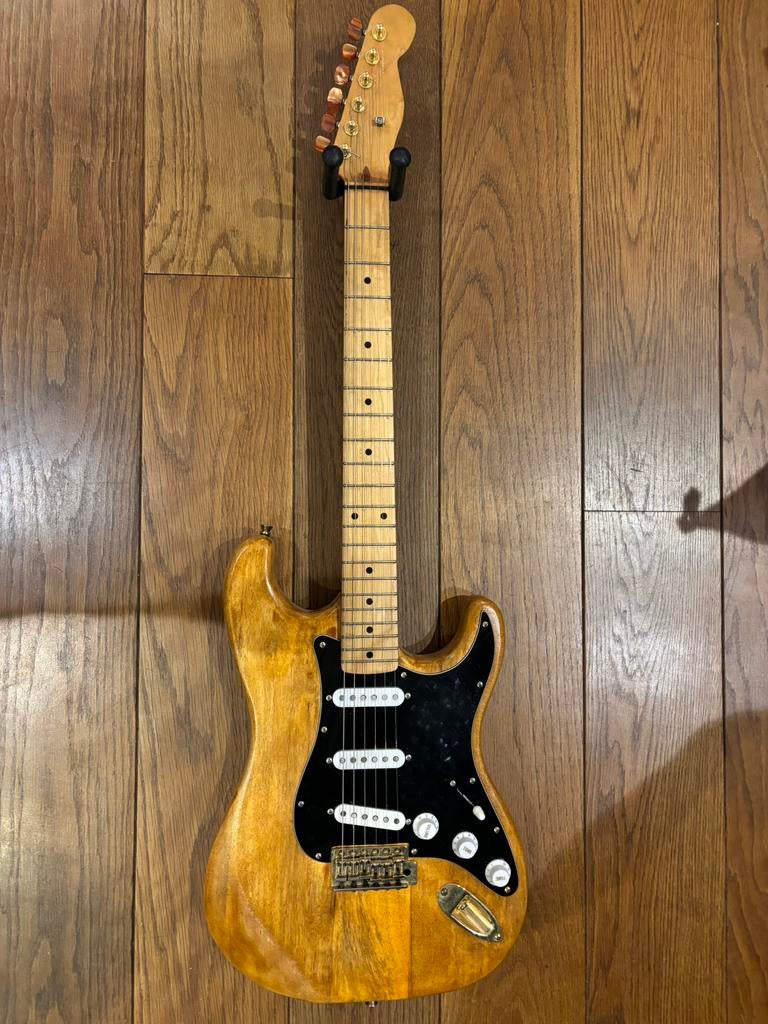 Stratocaster met premium onderdelen, Ophalen, Gebruikt, Solid body, Overige merken
