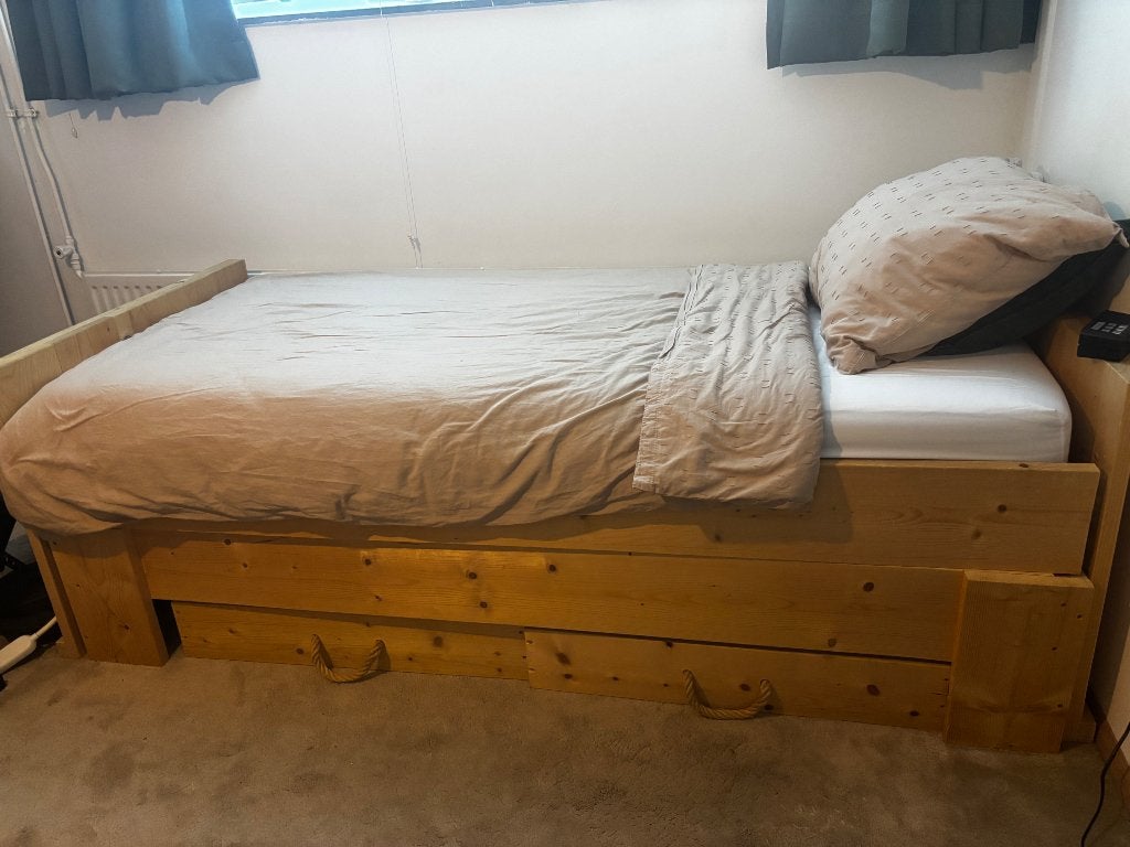 Steigerhouten bed, opknapbed MOET WEG!!, 90 cm, Eenpersoons, Bruin, Steigerhout