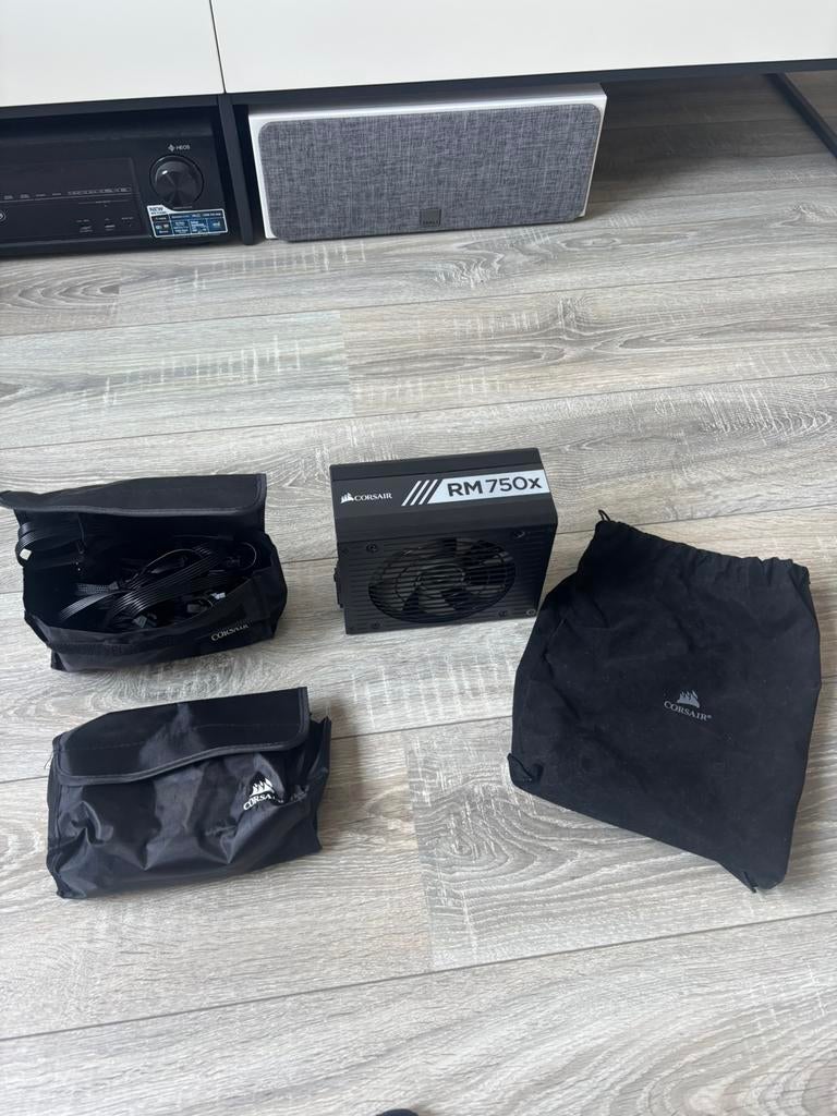 Corsair Rm750x, Ophalen of Verzenden, Zo goed als nieuw