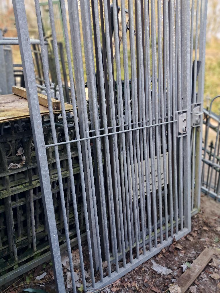 Spijlen poort, Ophalen, Gebruikt, IJzer, Spijlenhekwerk