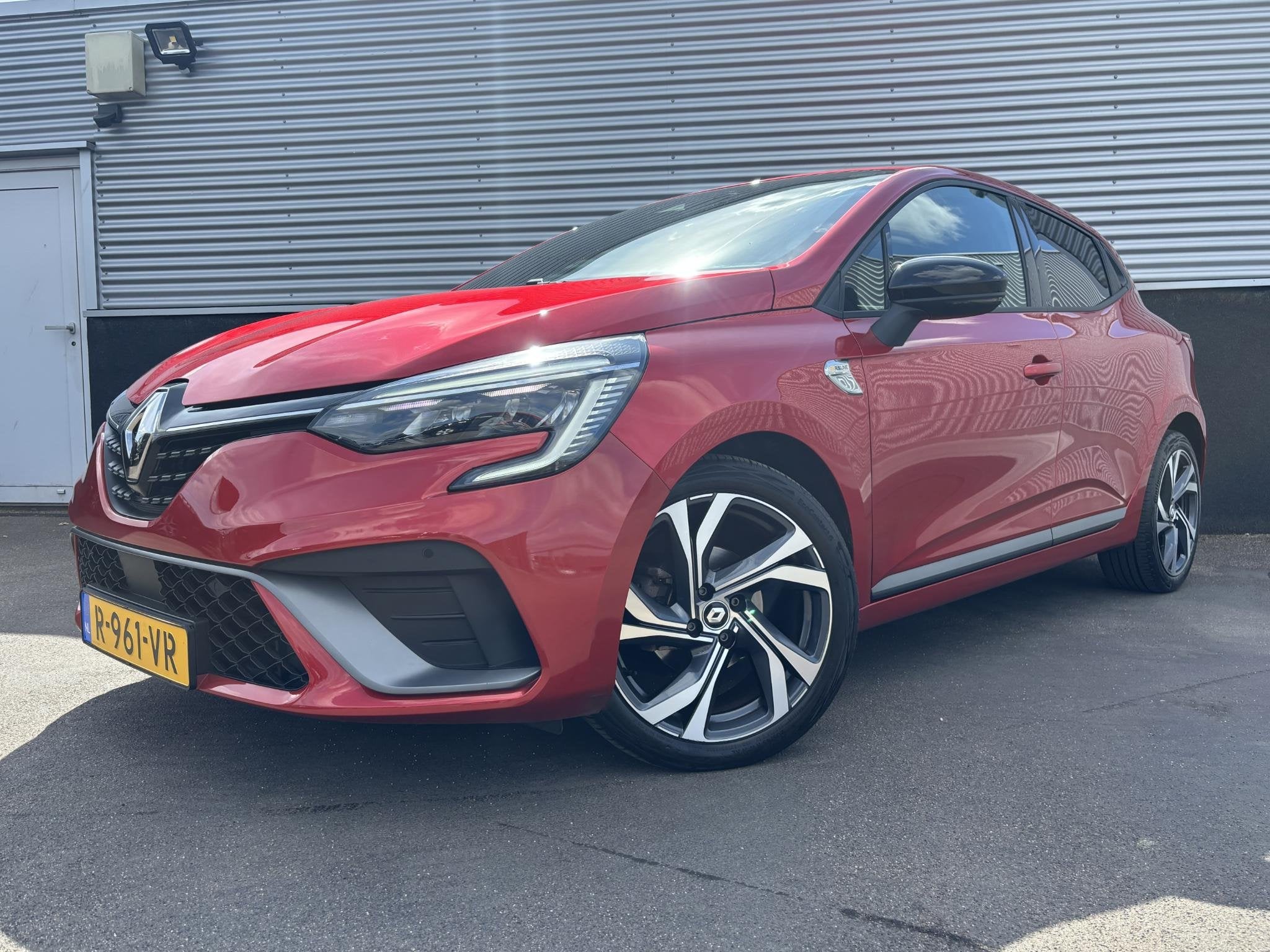 Renault Clio 1.0 TCe 90 R.S. Line NL auto Dealer onderhouden, Voorwielaandrijving, Dealer onderhouden, Gebruikt, Euro 6