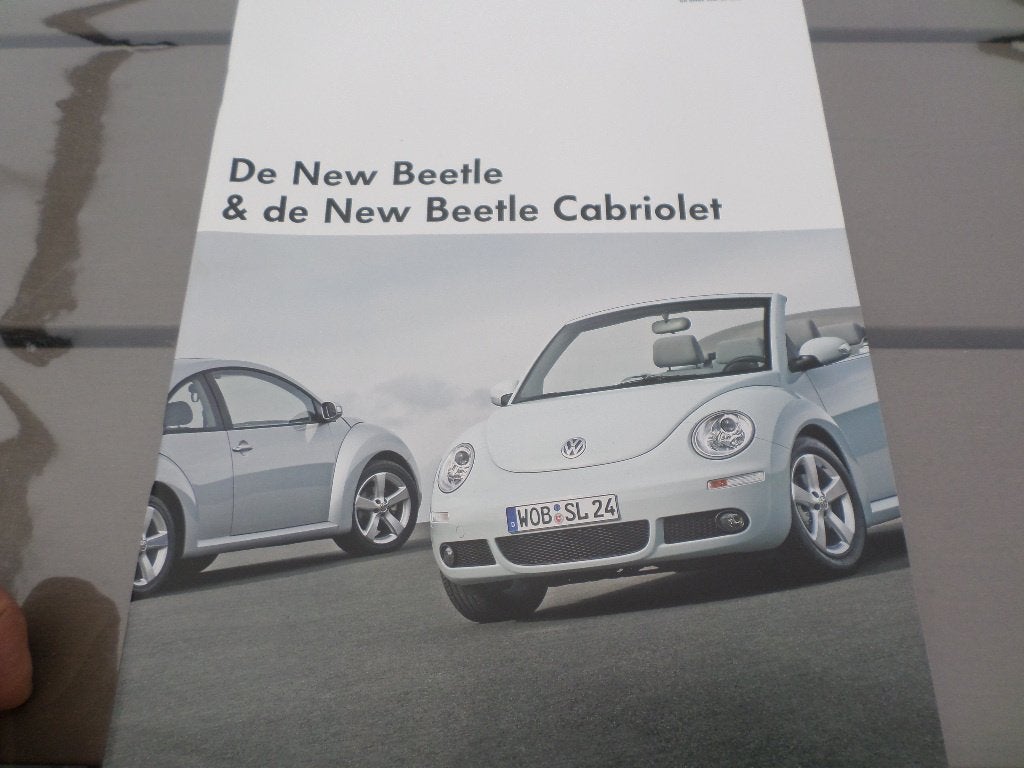 Volkswagen VW Beetle & Cabrio 2005 Brochure, Boeken, Auto's | Folders en Tijdschriften, Ophalen of Verzenden, Zo goed als nieuw