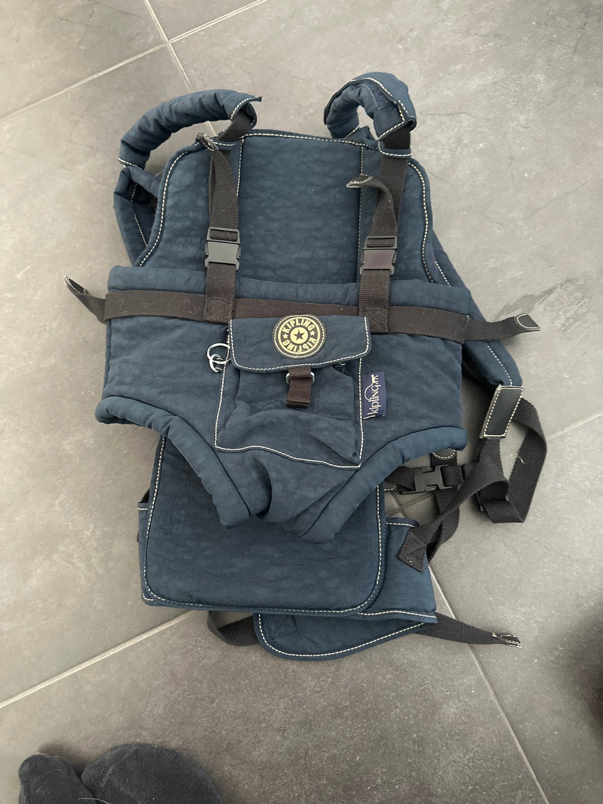 Kipling Draagzak - Comfortabel en Veilig, Kinderen en Baby's, Gebruikt, Buik of Rug, Draagzak, Ophalen