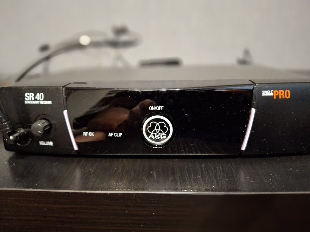 Draadloos headset systeem AKG, Ophalen of Verzenden, Gebruikt, Overige typen, Draadloos