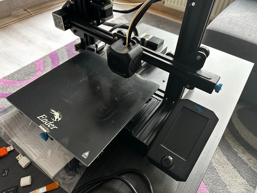 Creality Ender 3 V2 3D-printer, Ophalen, Zo goed als nieuw, Filament