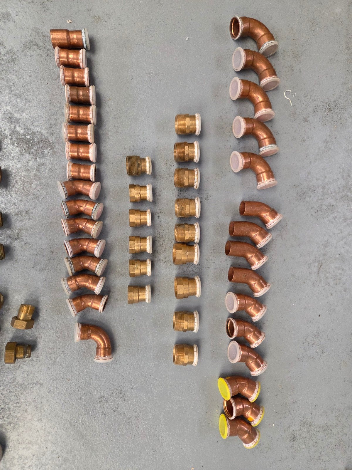 Koperen en messing fittingen - Diverse maten, Ophalen, Overige materialen, Bochten, 20 tot 40 mm