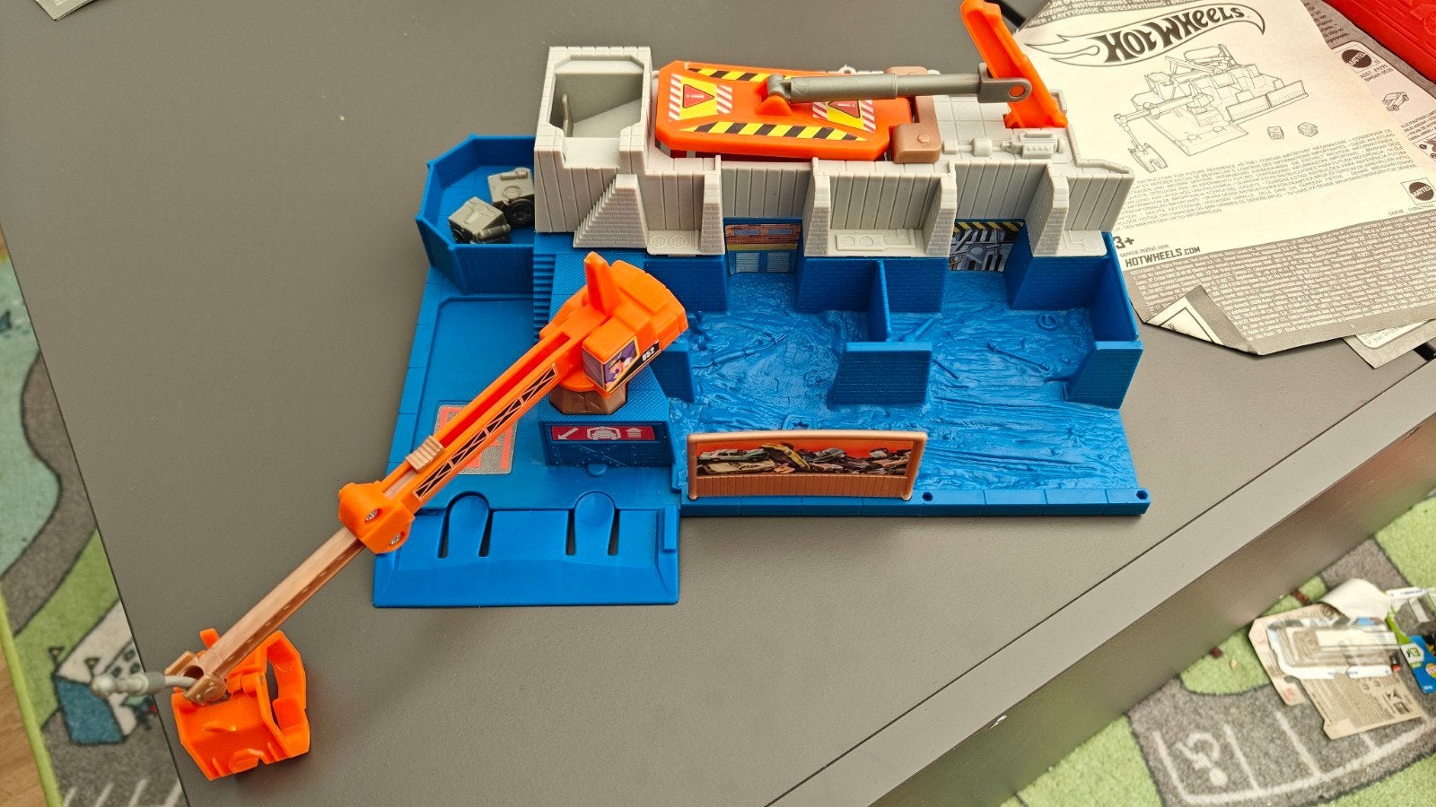 Hot Wheels speelset met kraan en garage, Ophalen, Gebruikt