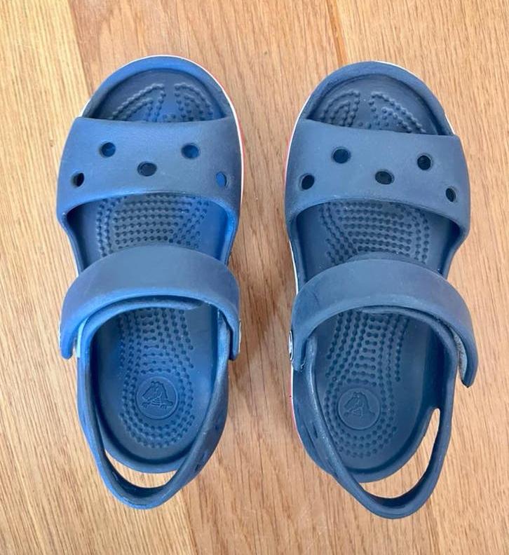Crocs sandalen maat C9 (25/26) blauw, Ophalen, Gebruikt, Jongen of Meisje, Schoenen