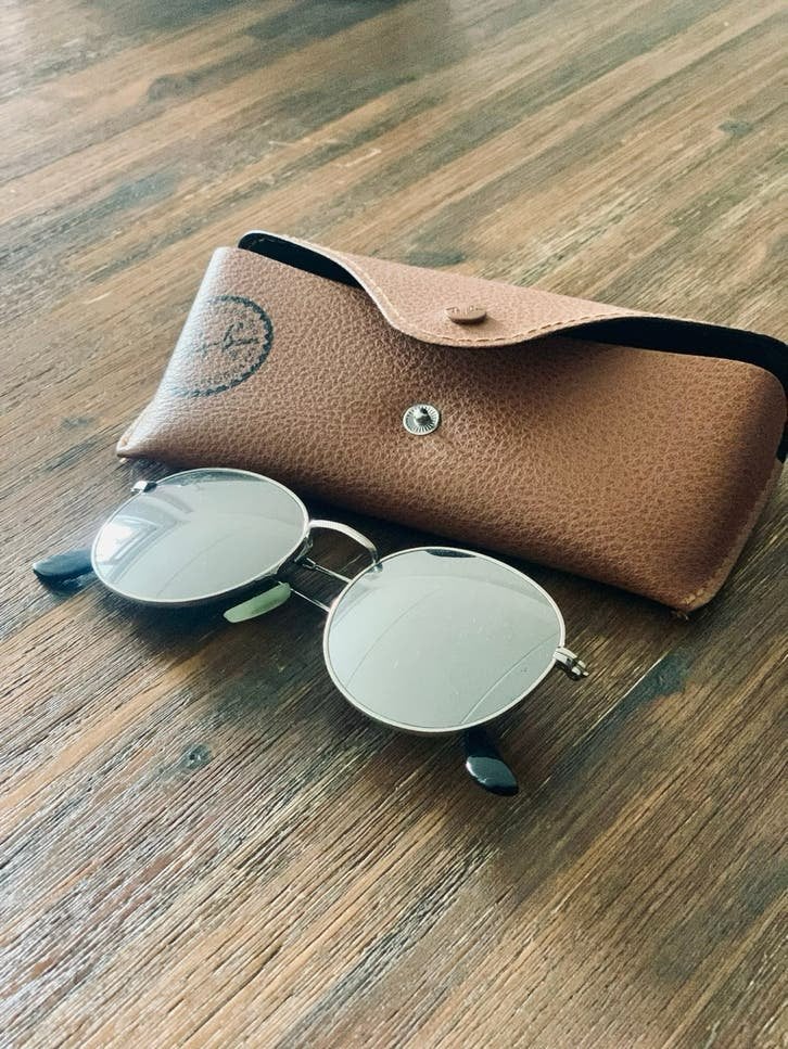 Ray-Ban zonnebril met spiegelglazen en etui, Zonnebril, Ophalen of Verzenden, Zo goed als nieuw, Ray-Ban