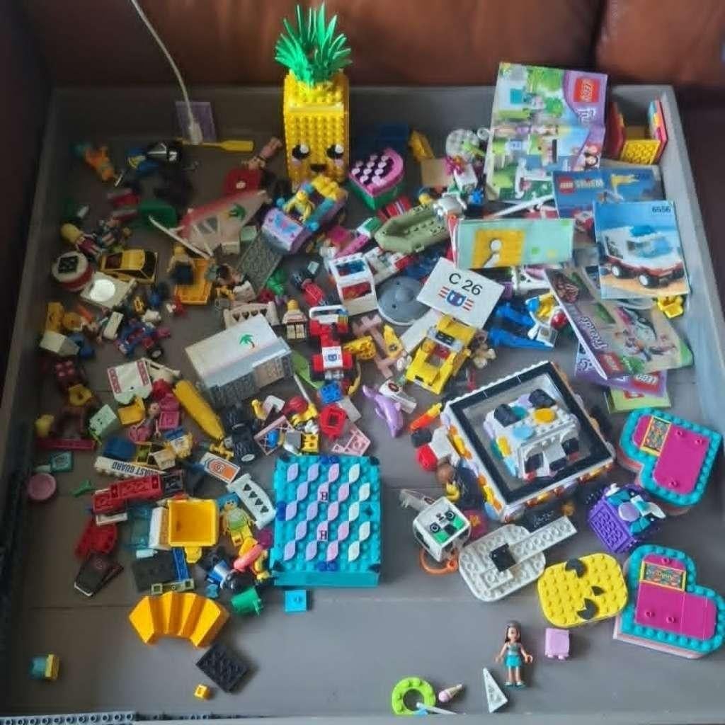lego beach dot lot, Kinderen en Baby's, Speelgoed | Duplo en Lego, Overige thema's, Lego, Ophalen of Verzenden, Zo goed als nieuw