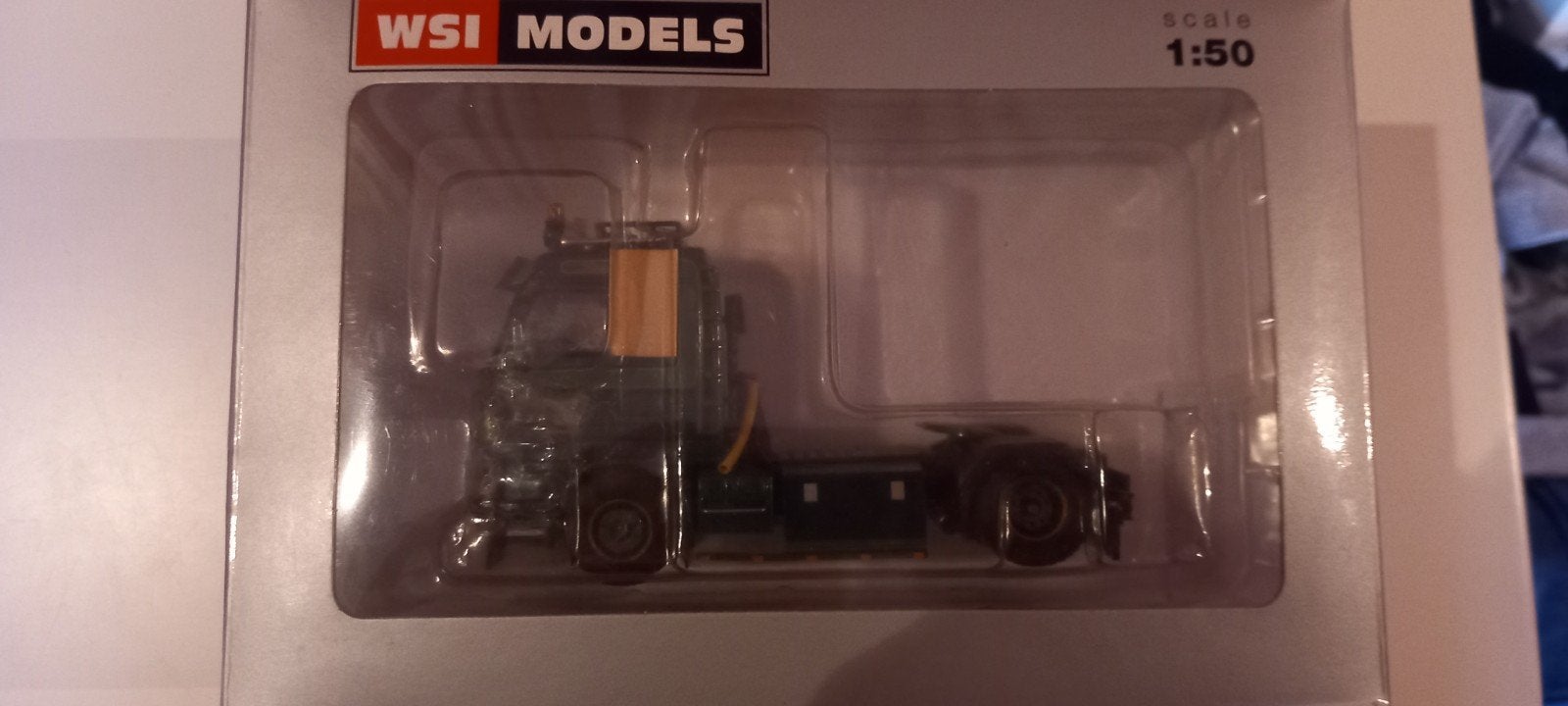WSI B. De Wilde Scania 143, Hobby en Vrije tijd, Modelauto's | 1:50, Ophalen of Verzenden, Nieuw, Bus of Vrachtwagen, Wsi