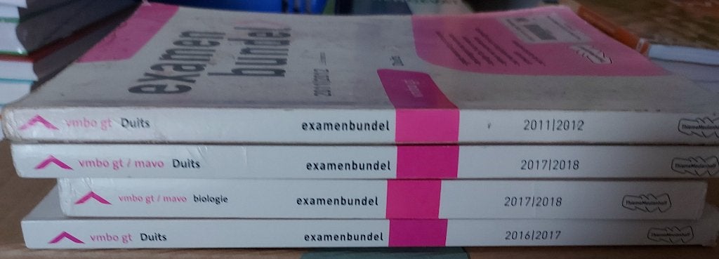 Diverse Examenbundels VMBO GT / MAVO, Ophalen, Gelezen, VMBO