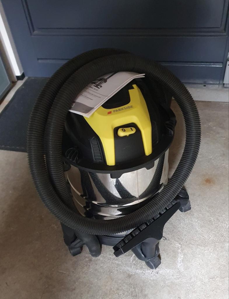 Parkside nat en droog stofzuiger, Doe-het-zelf en Verbouw, Gereedschap | Schuurmachines, Ophalen, 600 tot 1200 watt, Bandschuurmachine