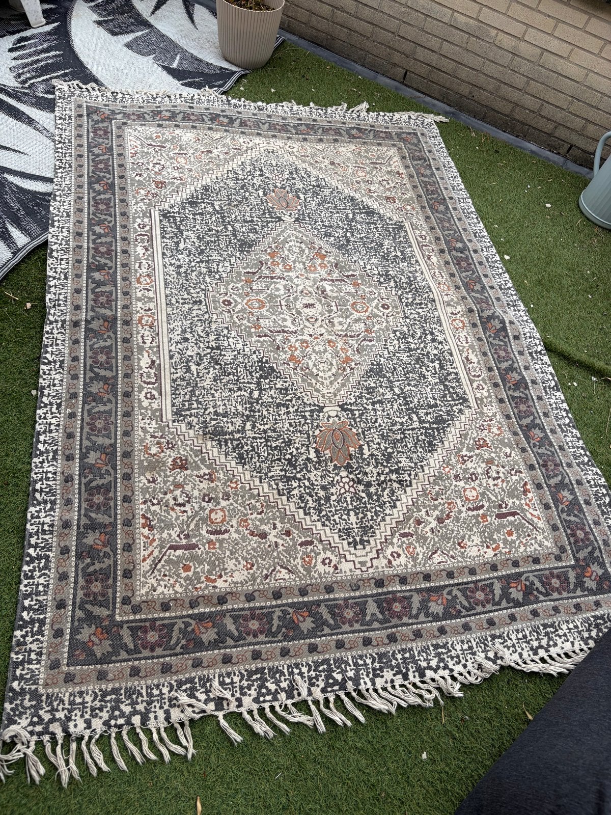 Handgemaakt vloerkleed 160x230 cm - Kleine vlekjes, Ophalen, Gebruikt, 150 tot 200 cm, 200 cm of meer
