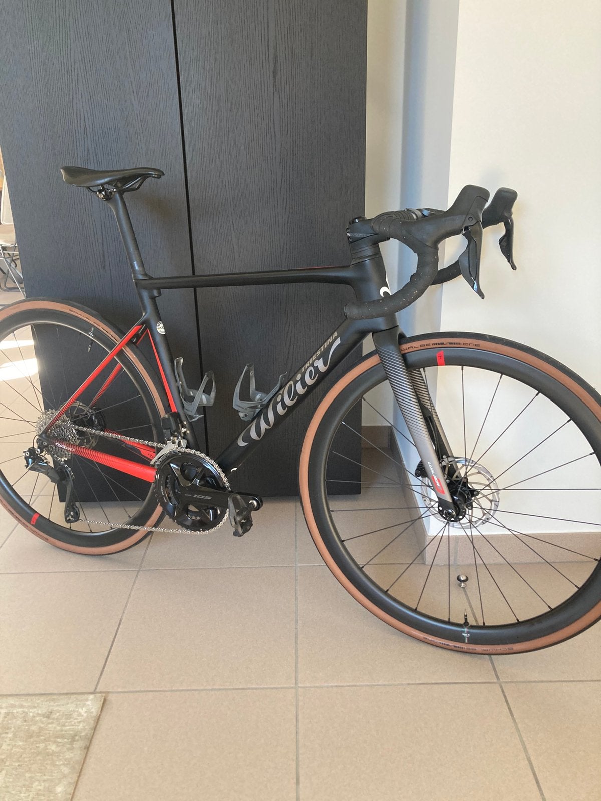 Wilier racefiets in perfecte staat! -60%, Carbon, Zo goed als nieuw, Meer dan 20 versnellingen, 53 tot 57 cm
