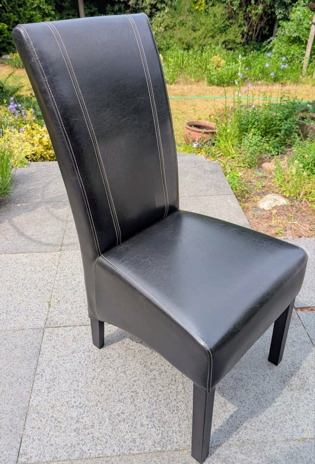 Nette eetkamerstoelen - Zwart kunstleer, Huis en Inrichting, Stoelen, Ophalen, Kunststof, Gebruikt, Zwart