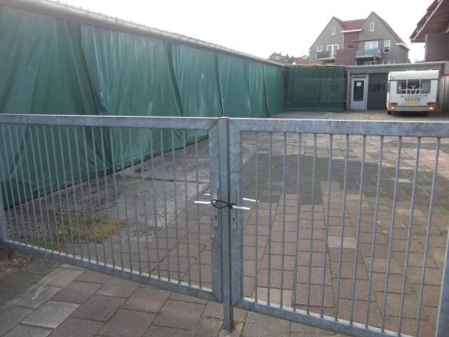 Caravanstalling Reusel, Caravans en Kamperen