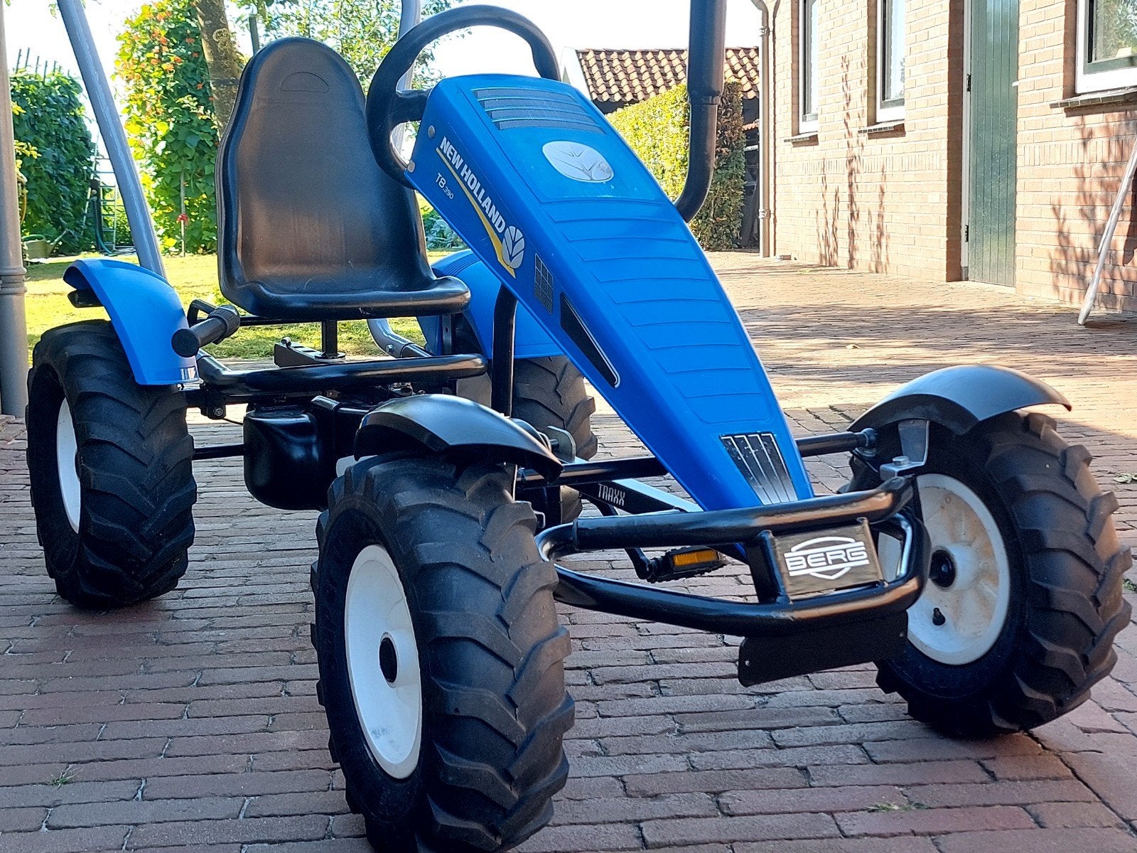 BERG TRAXX IN DE NEW HOLLAND UITVOERING, Ophalen, Nieuw, Berg