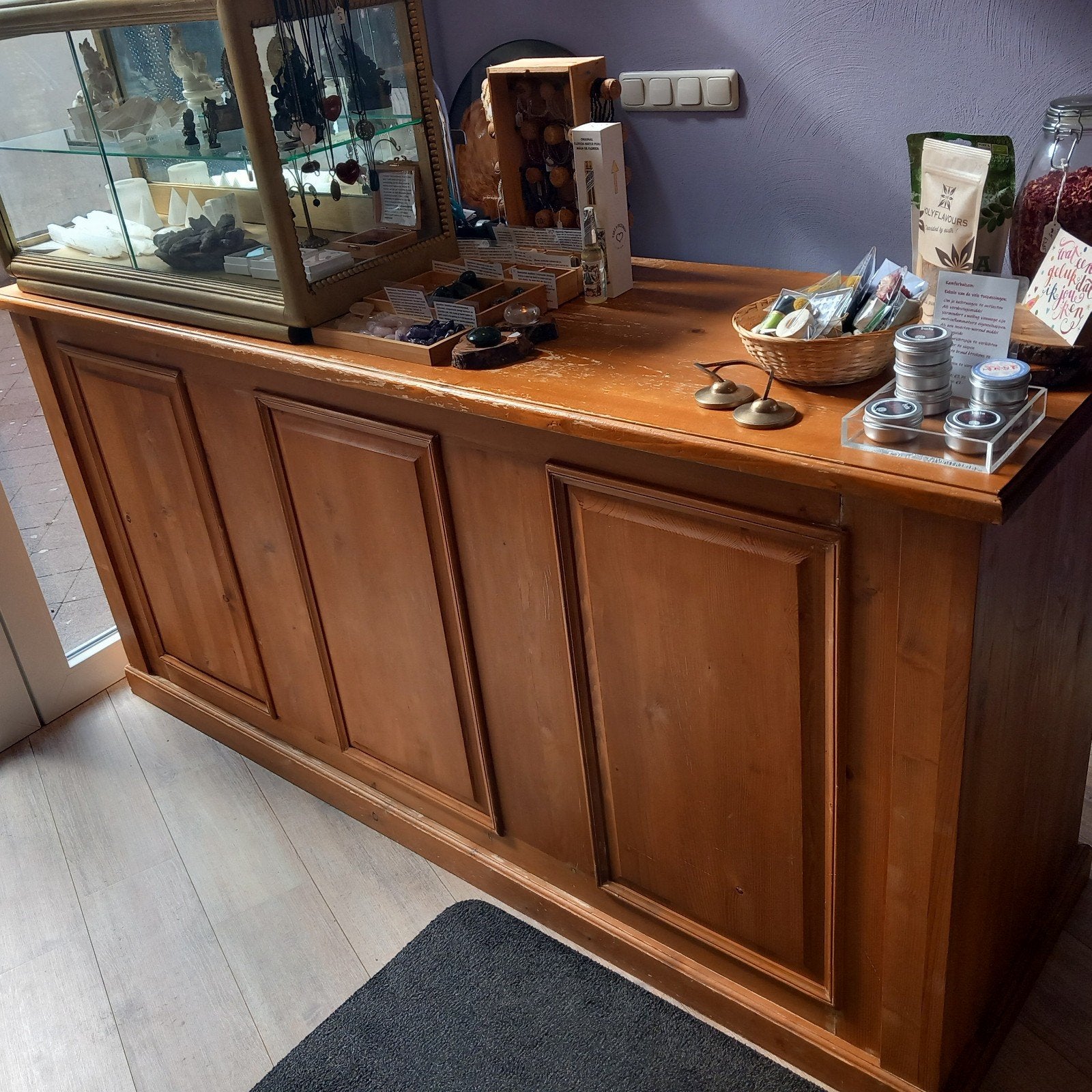 Houten toonbank, Ophalen, Met plank(en), Gebruikt, 200 cm of meer