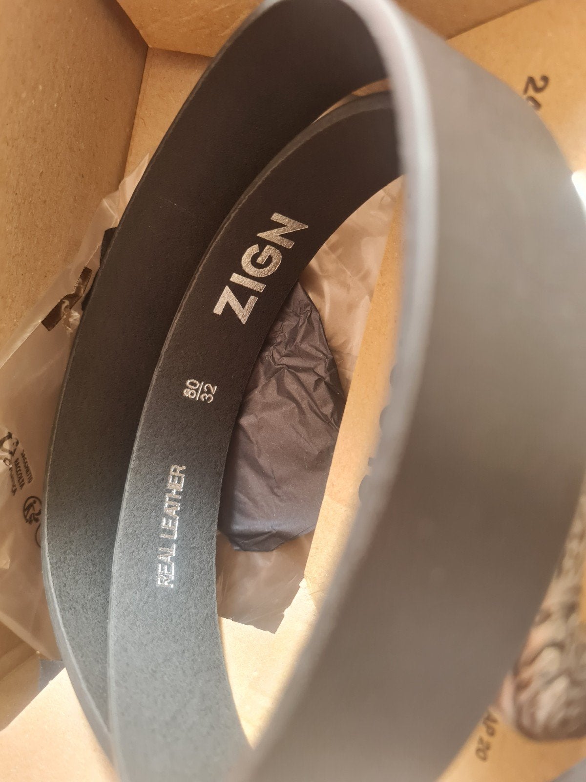 Zwarte leren riem met zilveren gesp - ZIGN (Zalando), 80 tot 90 cm, 3 tot 5 cm, Nieuw, Heupriem