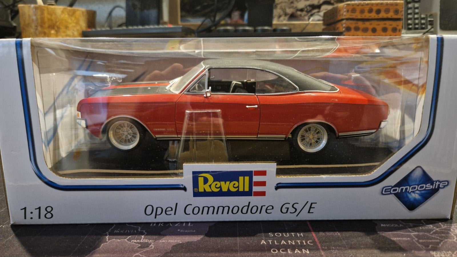 Revell Opel Commodore A GS/E 1:18 Modelauto, Ophalen of Verzenden, Zo goed als nieuw, Auto, Revell