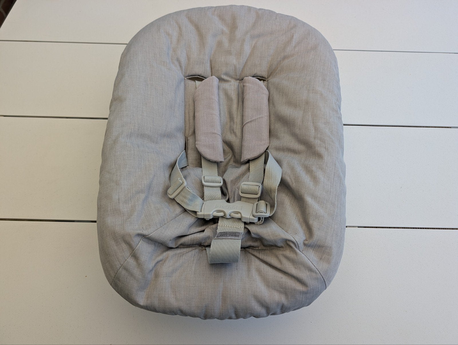 Stokke Tripp Trapp Newborn Set Grijs met Gordel, Kinderen en Baby's, Kinderstoelen, Ophalen, Zo goed als nieuw, Overige typen