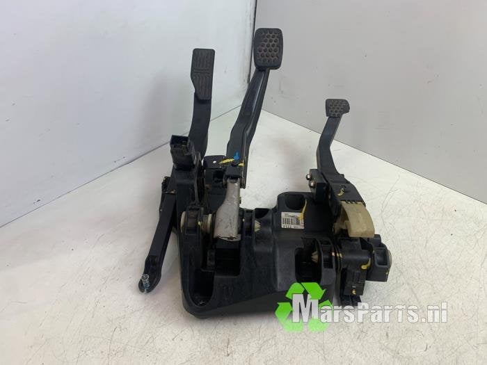 Pedalen Set van een Chevrolet Spark, Auto-onderdelen, Gebruikt, -, Ophalen of Verzenden, -