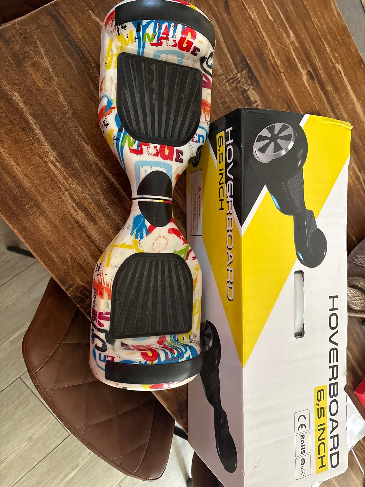 Hoverboard 6.5 inch Graffiti White - Zo goed als nieuw, Ophalen of Verzenden, Zo goed als nieuw, Elektrische step (E-scooter)