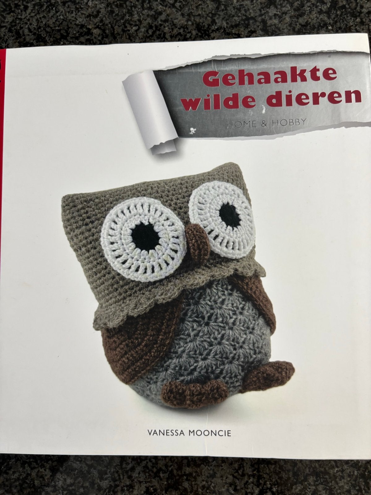 Gehaakte Wilde Dieren - Haakpatronenboek Vanessa Mooncie, Hobby en Vrije tijd, Ophalen of Verzenden, Zo goed als nieuw