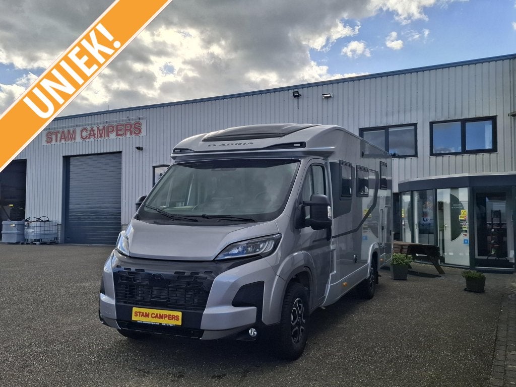 Adria Compact Supreme DL 2027 FULL Option Black ed, Caravans en Kamperen, Automaat, Ringverwarming, Fiat, 6 tot 7 meter